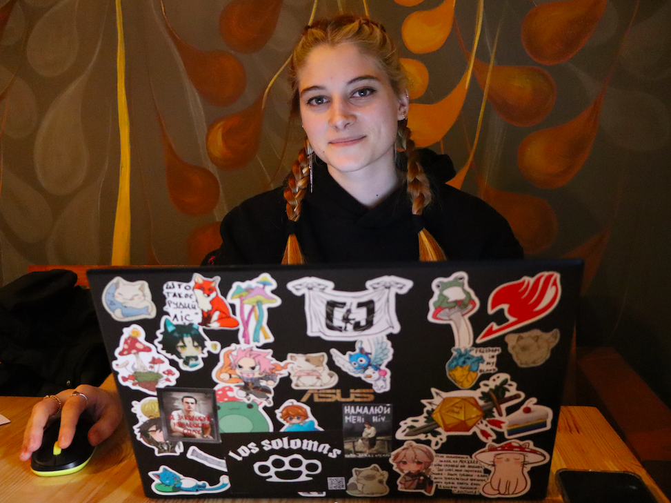 "Karina finds a story", 2026